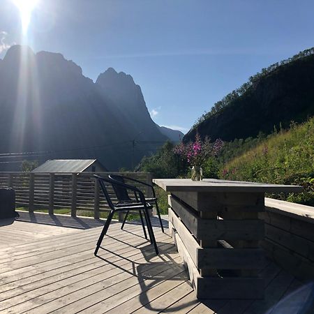 Segla Guesthouse - With View Of Fjord Fjordgard Buitenkant foto
