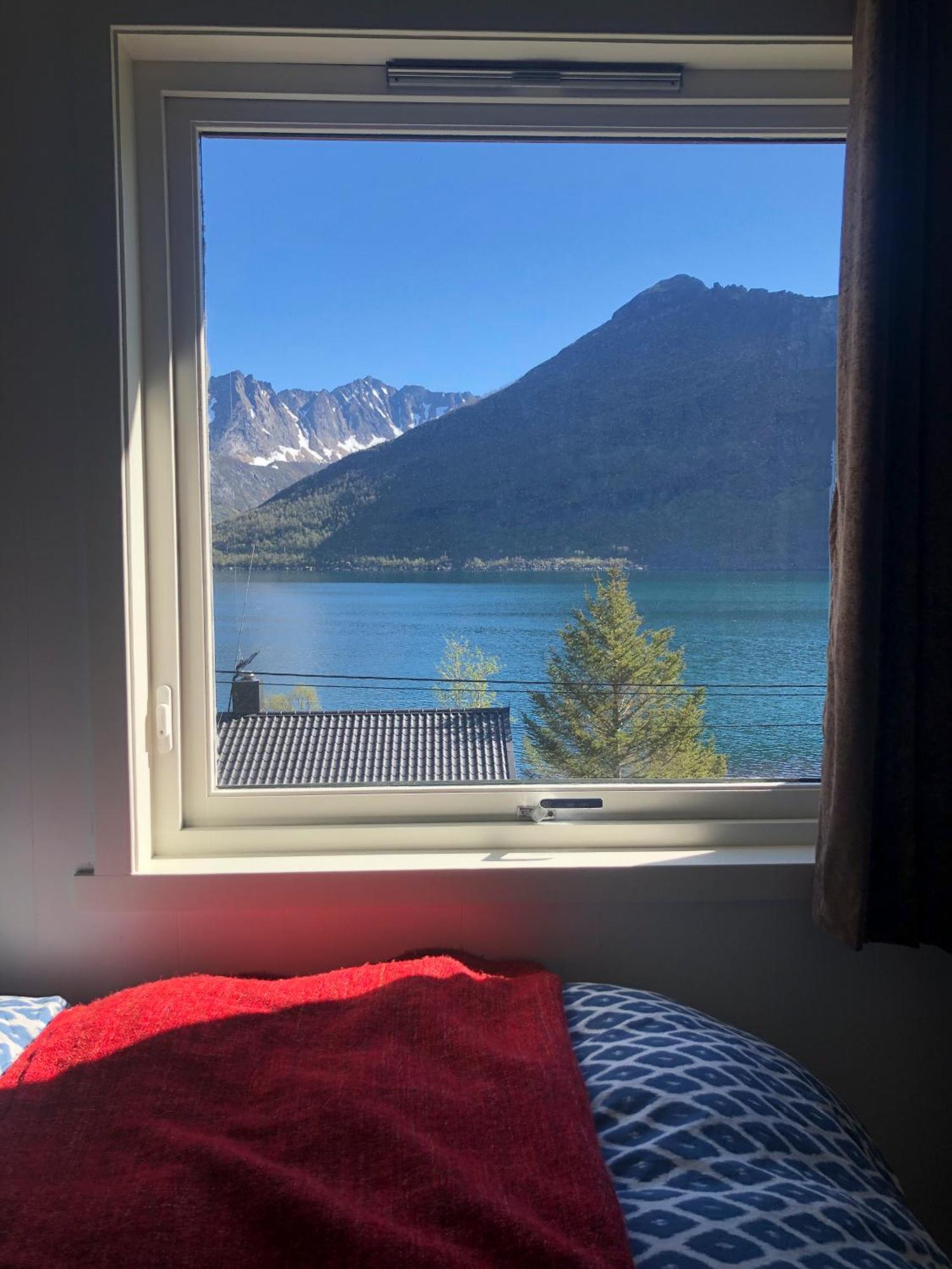 Segla Guesthouse - With View Of Fjord Fjordgard Kamer foto